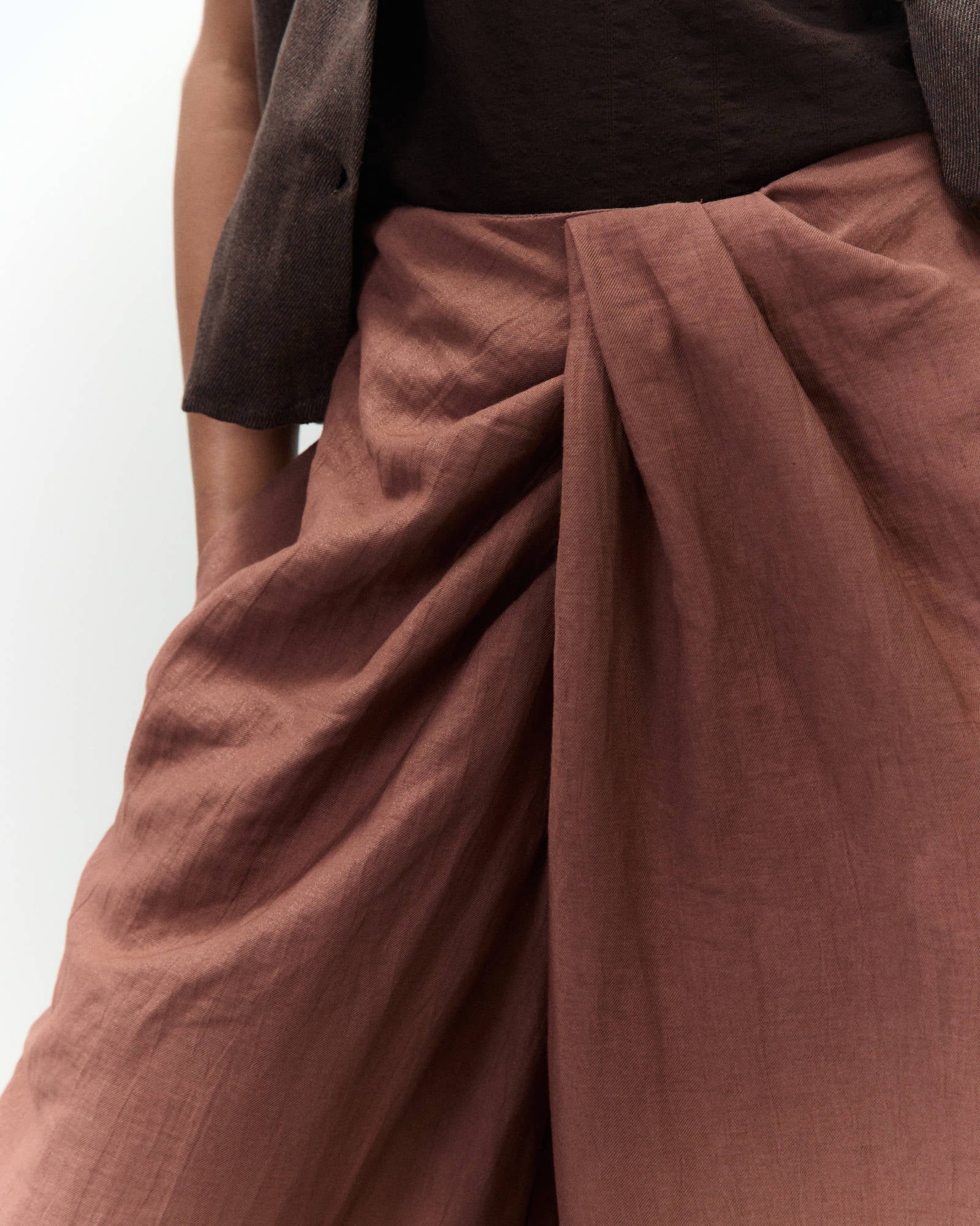 Pantalone in lino drappegiato Alysi