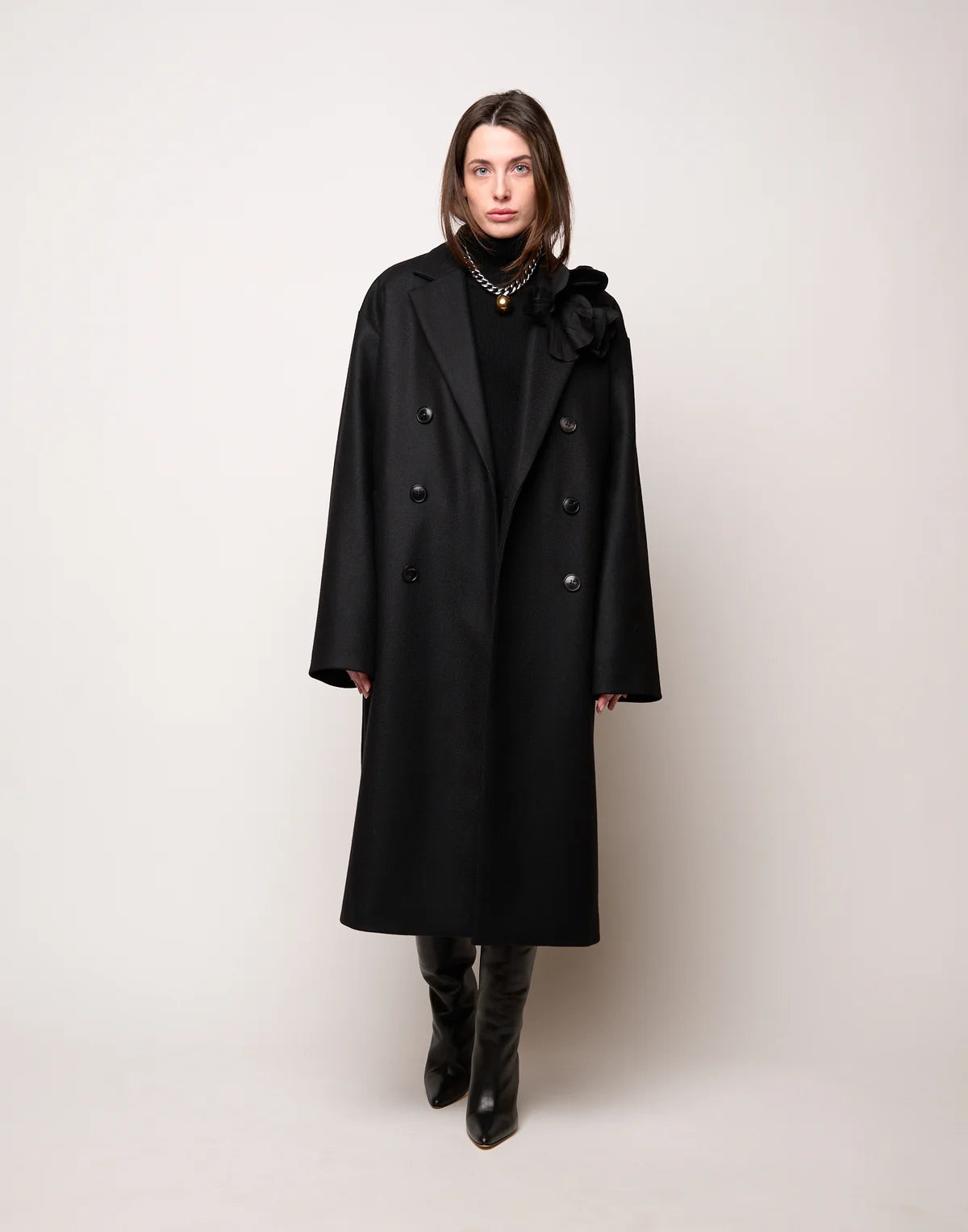 CAPPOTTO GENDERLESS DOPPIOPETTO CON TASCHE A FILETTONE NERO