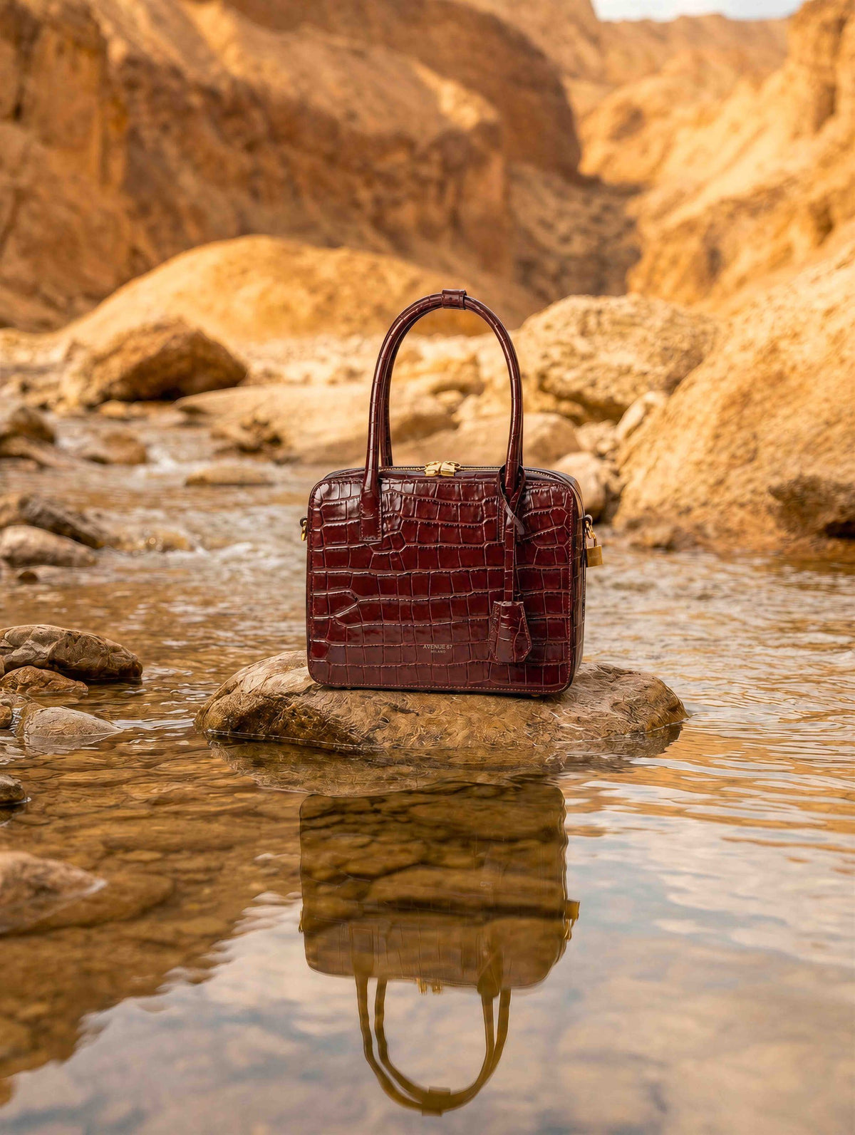 Borsa Antea Avenue 67