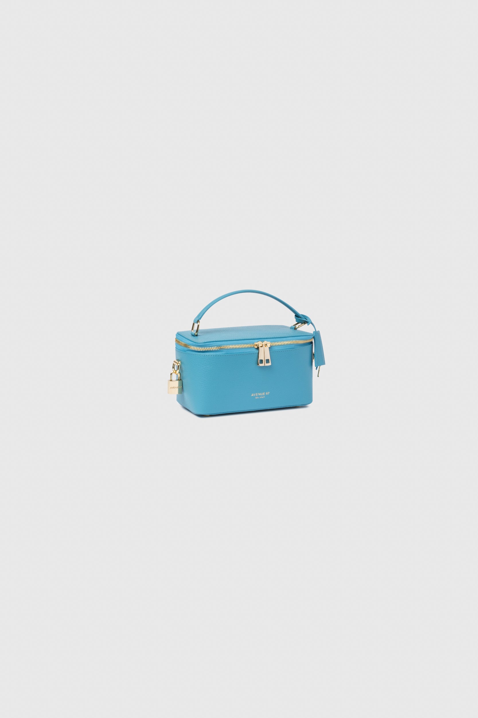 Borsa Iman Avenue 67